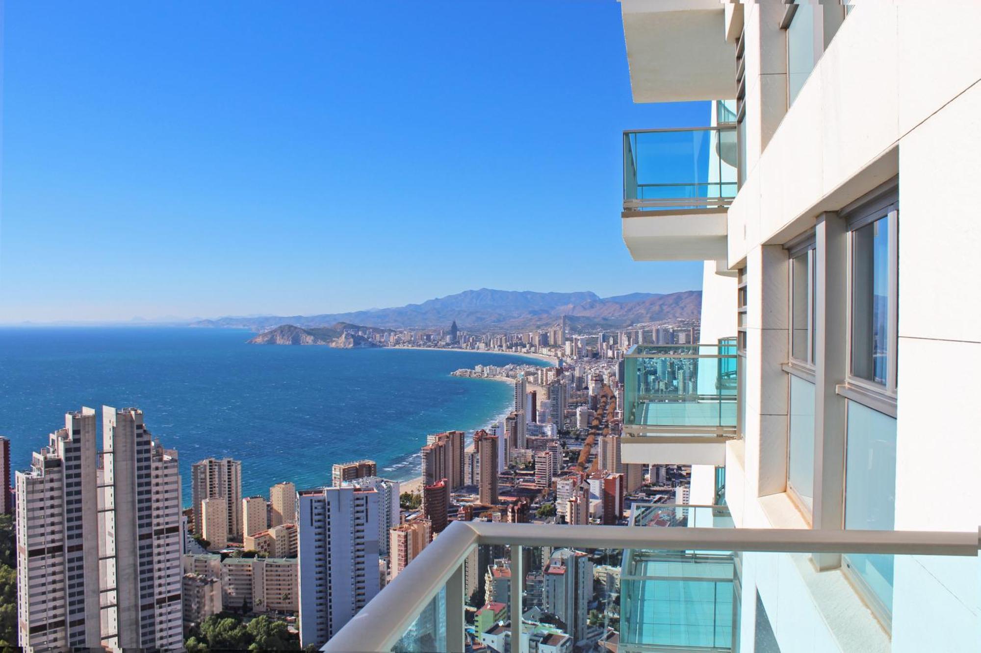 Benidorm High Rise Apartments - Sea Views - Torre Lugano Værelse billede