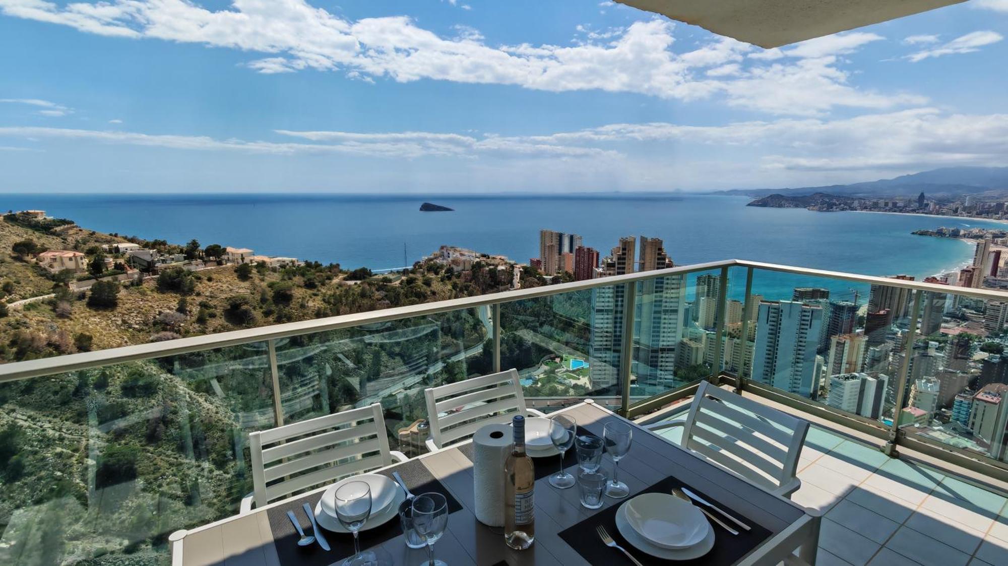 Benidorm High Rise Apartments - Sea Views - Torre Lugano Eksteriør billede